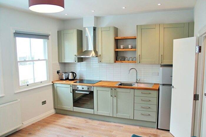 1 Bedroom Flat To Rent In Tottenham Street, London, W1T