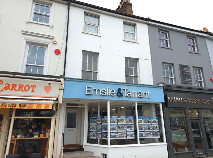 2 Bedroom Maisonette To Rent In Cornfield Road, BN21