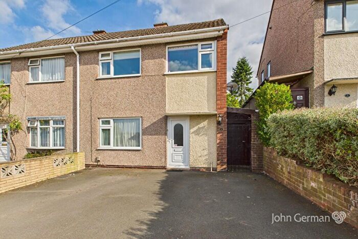 3 Bedroom Semi-Detached House For Sale In Auden Way, Stafford, ST17