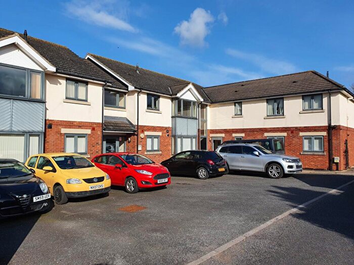 2 Bedroom Flat To Rent In Archer Road, Branston, Lincoln, LN4