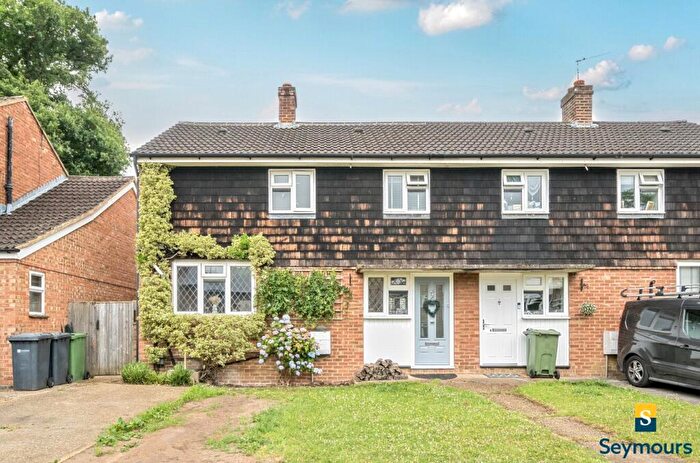 3 Bedroom Semi-Detached House For Sale In Great Goodwin Drive, Guildford, Surrey, GU1