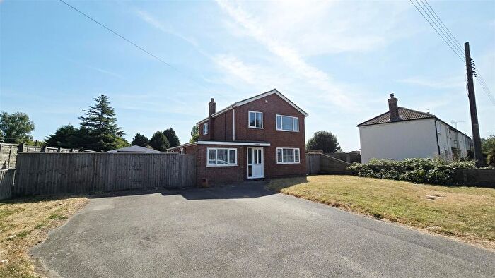 3 Bedroom Detached House For Sale In Sutton Crosses, Long Sutton, PE12
