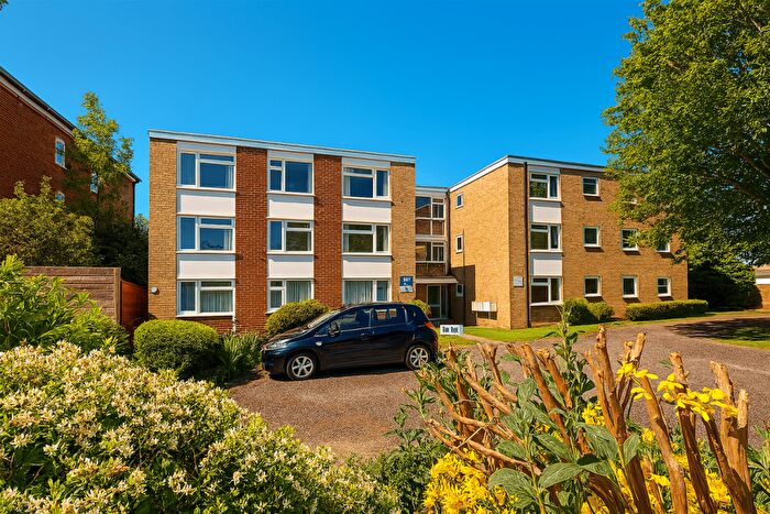3 Bedroom Flat For Sale In Park Road, Beckenham, BR3