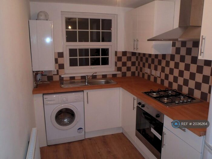 1 Bedroom Flat To Rent In Queens Road, London, SE15