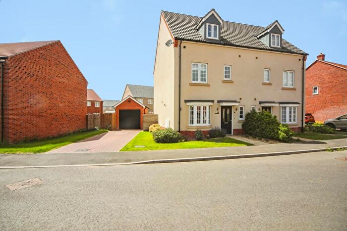 4 Bedroom Detached House For Sale In Smallcroft Crescent, Wymondham, NR18