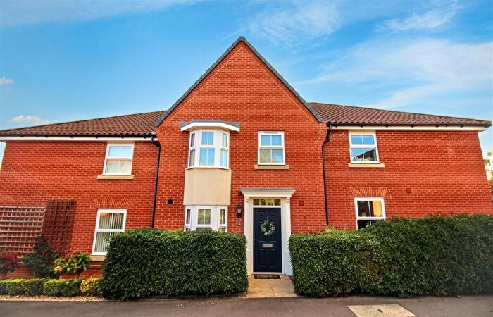 3 Bedroom Terraced House For Sale In Palmerston Way, Aylsham, Norwich, NR11