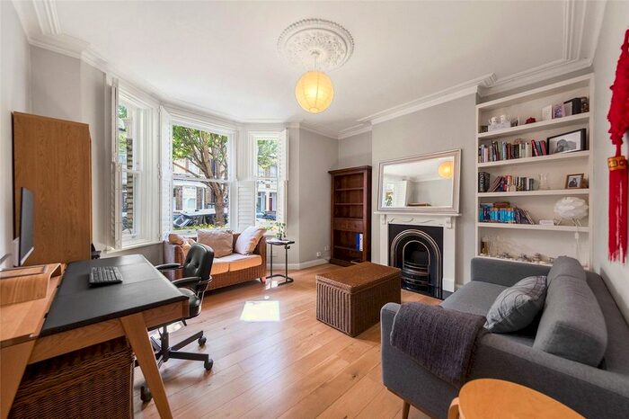 2 Bedroom Flat To Rent In Norfolk Mansions, Santos Road, London, SW18