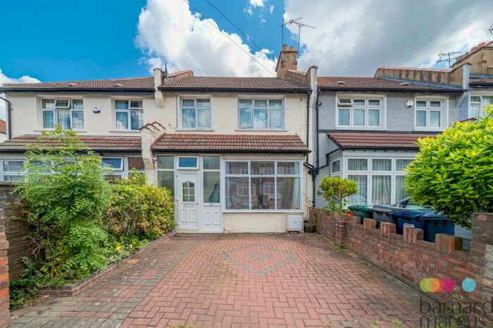 3 Bedroom Terraced House For Sale In Woodgrange Avenue, North Finchley, London, N12