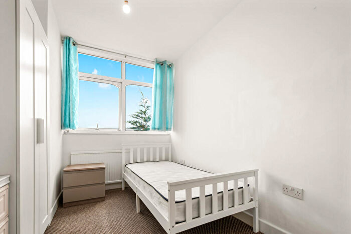 1 Bedroom Terraced House To Rent In Mirror Path, Grove Park, London, SE9