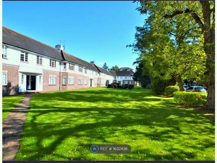 2 Bedroom Maisonette To Rent In The Brooklands, Isleworth, TW7