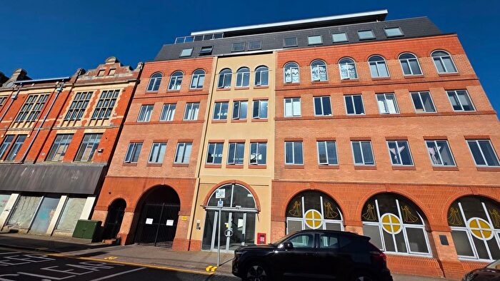 2 Bedroom Flat For Sale In Geneva House, Peterborough, PE1