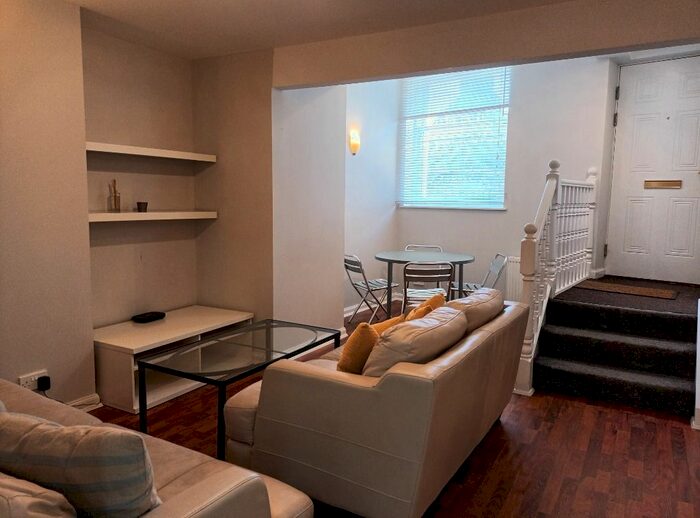 2 Bedroom Flat To Rent In Spital, City Centre, Aberdeen AB24