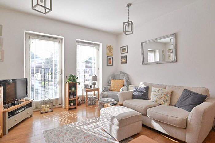 2 Bedroom Flat For Sale In College Court, Ripon, HG4