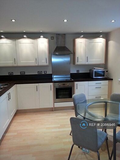 2 Bedroom Flat To Rent In Pasteur House, Nottingham, NG3