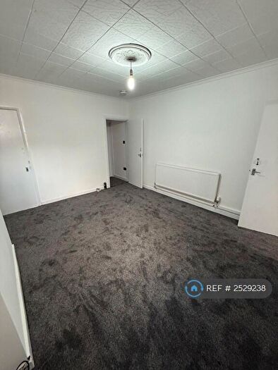 5 Bedroom Detached House To Rent In Birmingham, Birmingham, B9