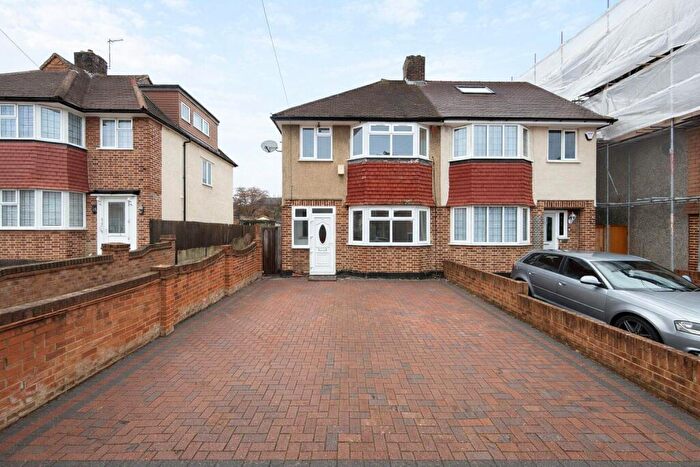 3 Bedroom Semi Detached House To Rent In Sherborne Road, Sutton, SM3