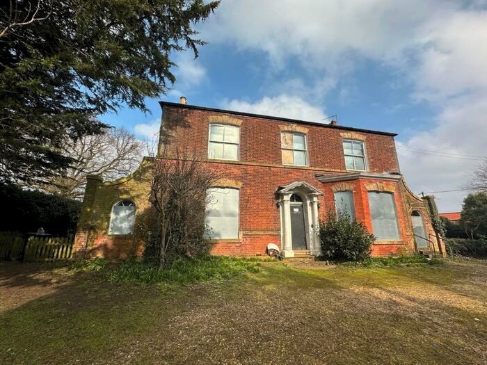 6 Bedroom Detached House For Sale In Hundleby House Main Road, Spilsby, Lincolnshire, PE23