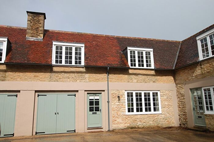 3 Bedroom Terraced House To Rent In Conkwell, Limpley Stoke, Bath, BA2