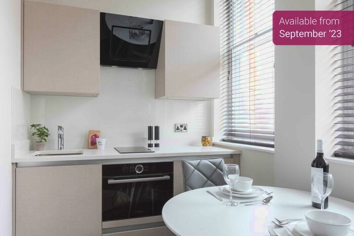 Studio To Rent In King Street, Manchester, Greater Manchester, M2