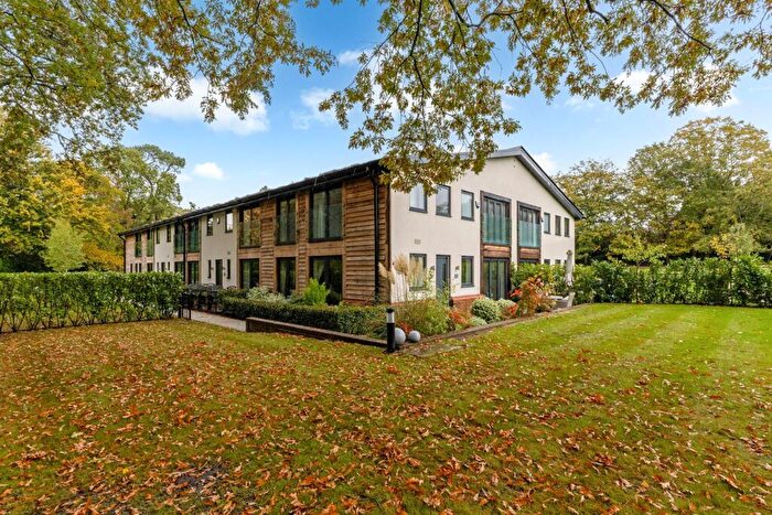 3 Bedroom House For Sale In Prince Albert Drive, Ascot, SL5