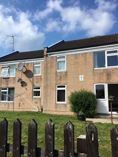 2 Bedroom Flat To Rent In Mountbatten Road, Eastleigh, SO50