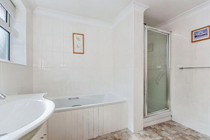 2 Bedroom Detached Bungalow For Sale In Church Road, Wisbech, PE13