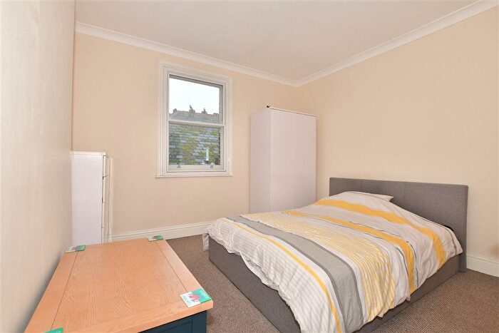1 Bedroom Flat For Sale In New Street, Dover, Kent, CT17