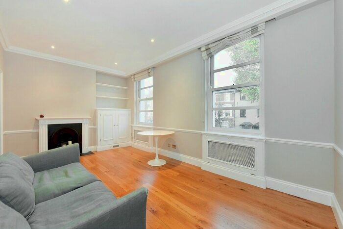 2 Bedroom Flat To Rent In Edith Grove, Chelsea, SW10