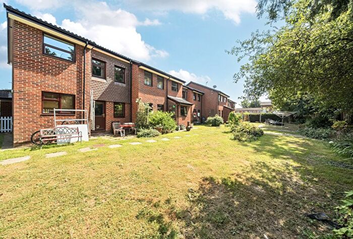 Maisonette For Sale In Churchill Road, Smallfield, Horley, Surrey, RH6