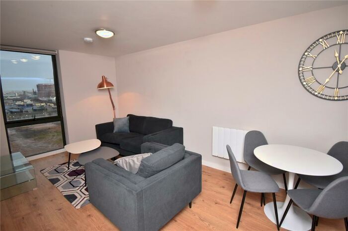 2 Bedroom Flat To Rent In Jesse Hartley Way, Liverpool, L3