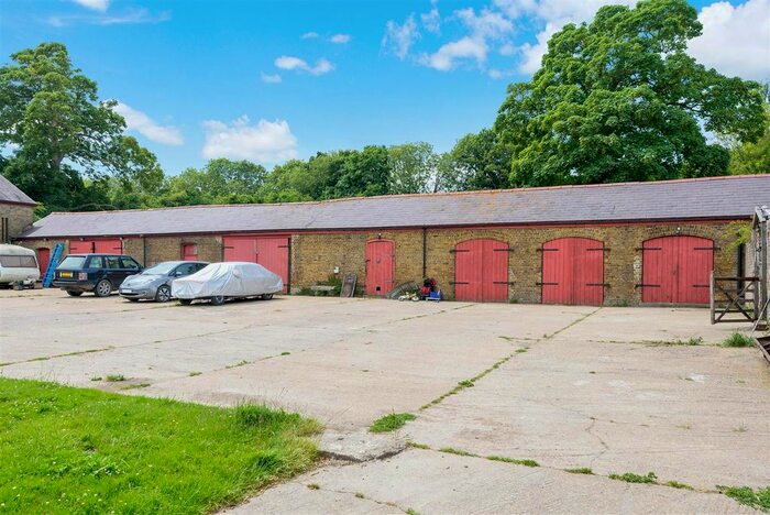 Farm For Sale In Barfrestone, Dover, CT15