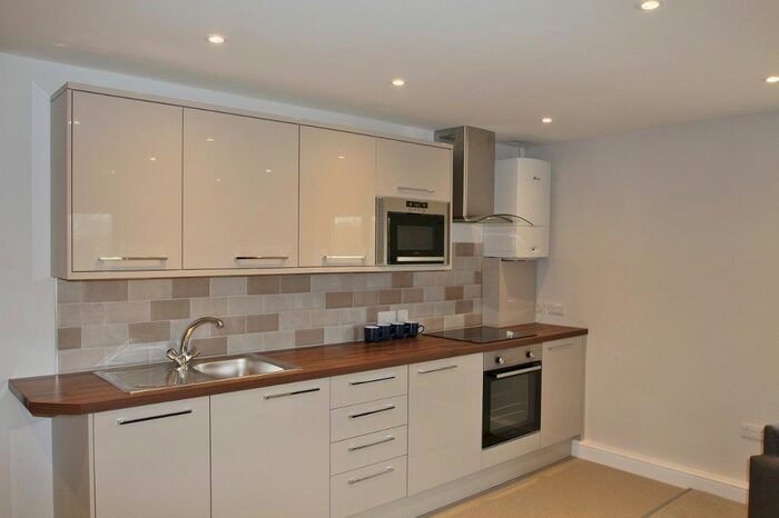 1 Bedroom Flat To Rent In Fiddlers Green Lane, Cheltenham, GL51