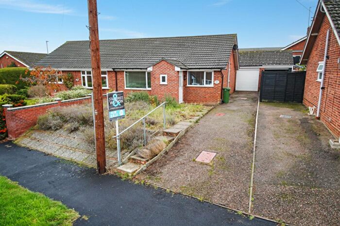 2 Bedroom Semi-Detached Bungalow For Sale In Meadow Road, Costessey, Norwich, NR5