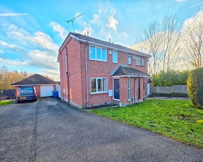 3 Bedroom Semi-Detached House For Sale In Wareham Grove, Dodworth, Barnsley, S75