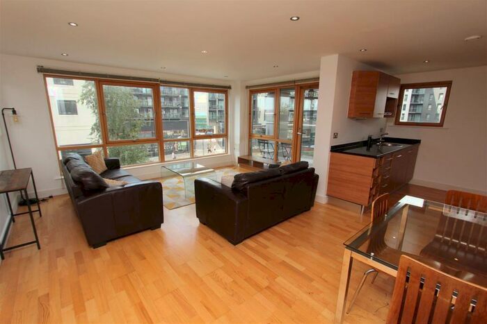 2 Bedroom Flat To Rent In Crozier House, Leeds Dock, LS10