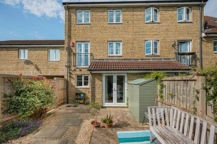 3 Bedroom Terraced House For Sale In Beechwood Close, Nailsworth, GL6