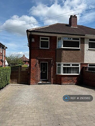 3 Bedroom Semi-Detached House To Rent In Brinsworth Road, Rotherham, S60