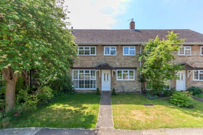 2 Bedroom Terraced House To Rent In Hatch Way, Kirtlington, Kidlington, OX5