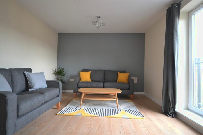 2 Bedroom Flat To Rent In Flaxmill Place, Edinburgh, EH6