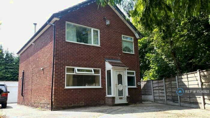 2 Bedroom Flat To Rent In Kingsland Rd, Stockport, SK3