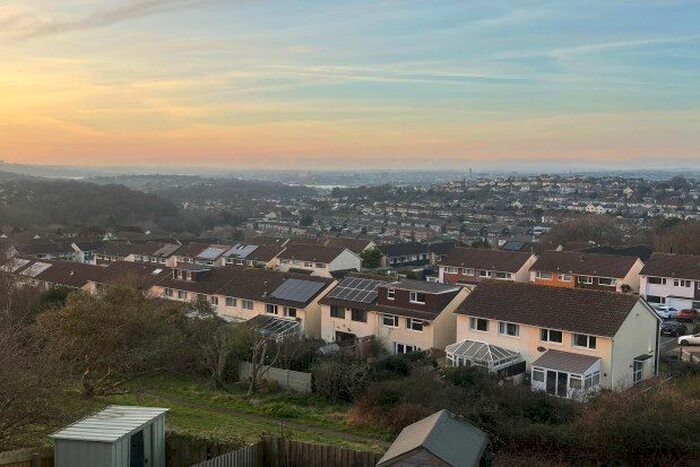2 Bedroom Property To Rent In Battershall Close, Plymouth, PL9