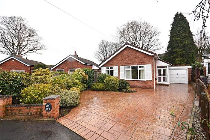 2 Bedroom Detached Bungalow For Sale In Bollinbarn, Macclesfield, SK10