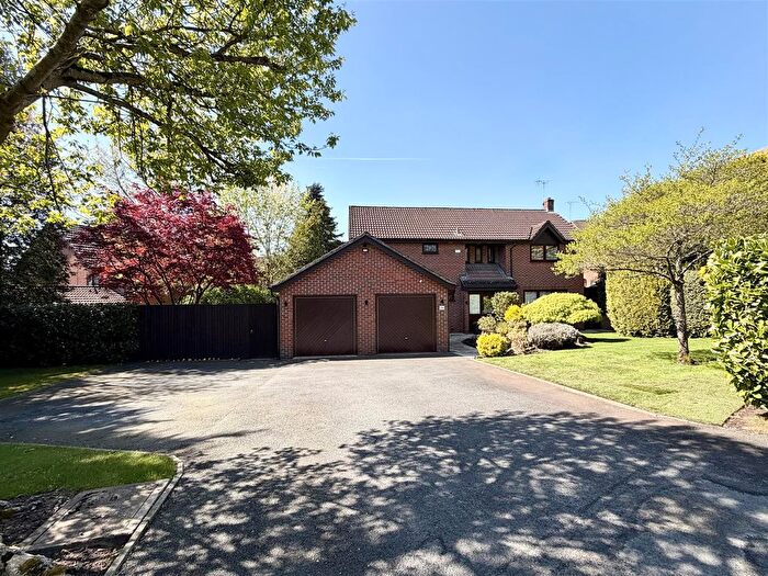 4 Bedroom Detached House For Sale In The Coppice, Hale Barns, Altrincham, WA15