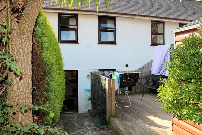 2 Bedroom Property To Rent In Fore Street, Kingsbridge TQ7