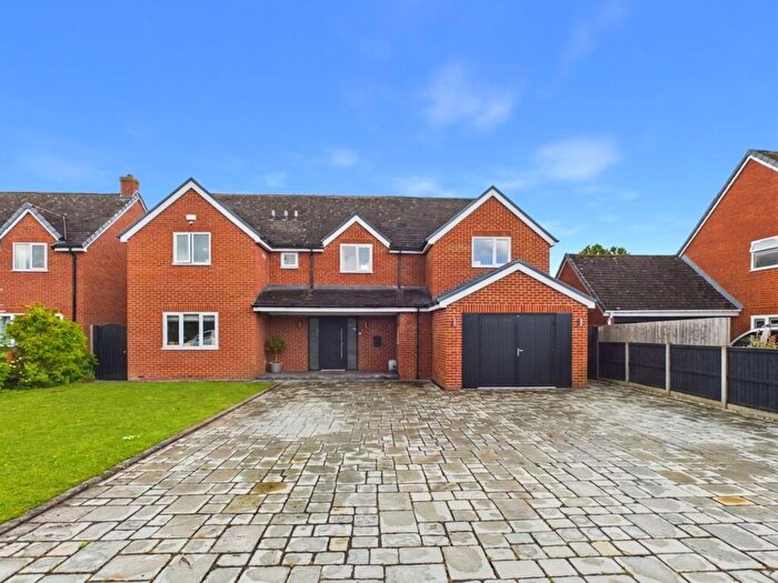 5 Bedroom Detached House For Sale In Archers Lane, Stoke Orchard, GL52