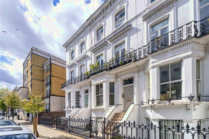 2 Bedroom Apartment To Rent In Fawcett Street, SW10