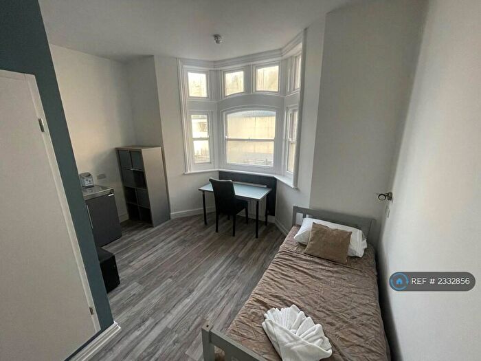 Studio To Rent In West Street, Brighton, BN1
