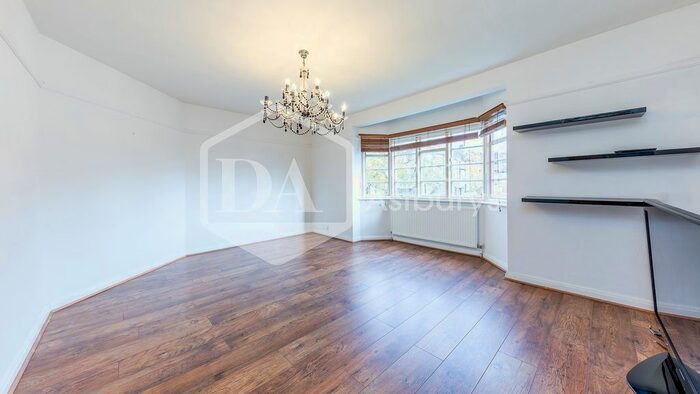 2 Bedroom Flat To Rent In Ossulton Way, East Finchley, London, N2