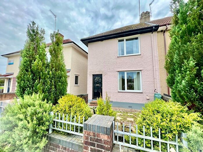 2 Bedroom Semi-Detached House To Rent In Waterloo Yard Flats, Plymouth, PL1