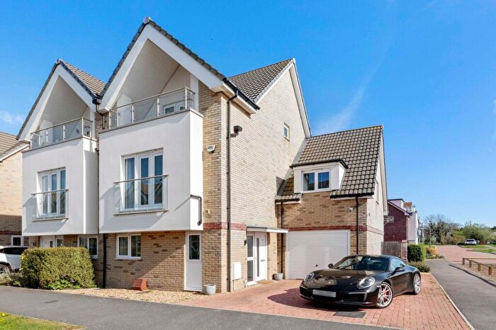 4 Bedroom Semi Detached House For Sale In Cheverton Avenue, Princes Risborough, HP27